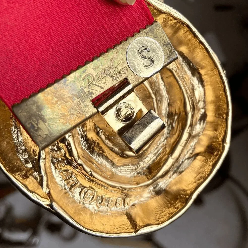 Vintage Deadstock 1985 Pearl Red Elastic Belt w/ Large Golden Metal Pinwheel Buc